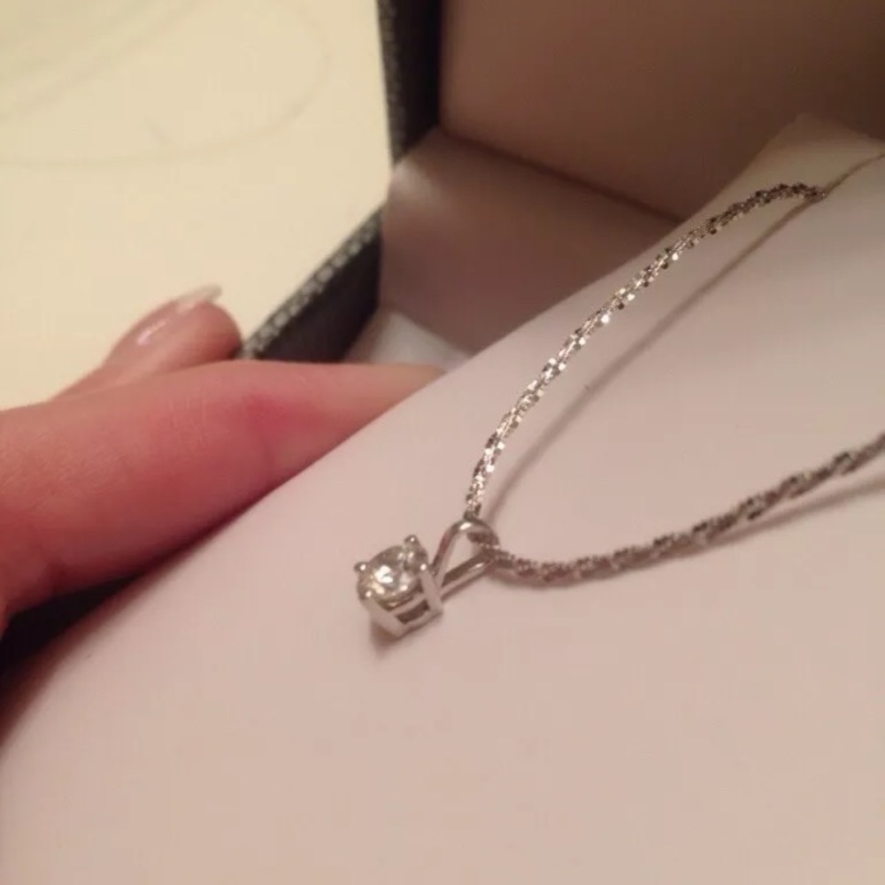 🔥Diamond Pendant🔥 - Picture 2 of 5